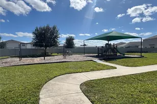 596 Meadow Bend Dr, Davenport, FL 33837 - Photo 36