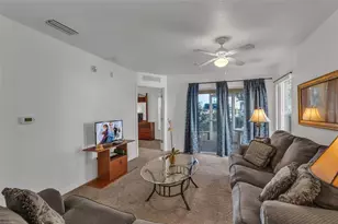 2740 Club Cortile Cir, Kissimmee, FL 34746 - Photo 6