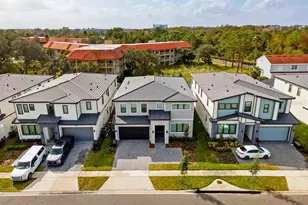 5803 High Seas Dr, Orlando, FL 32821 - Photo 2