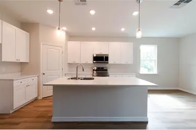 1 Ginger Circle, Leesburg, FL 34748 - Photo 2