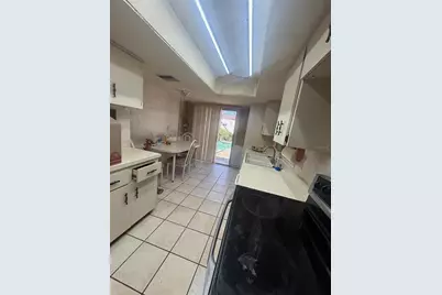 4930 Haiti Circle #8, Orlando, FL 32808 - Photo 16