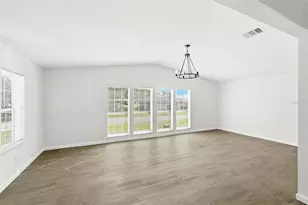 5180 Lexington Cir, Wildwood, FL 34785 - Photo 10