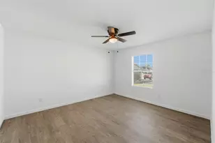 5180 Lexington Cir, Wildwood, FL 34785 - Photo 28