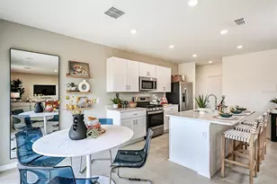 7323 Capstone Dr, Groveland, FL 34736 - Photo 14