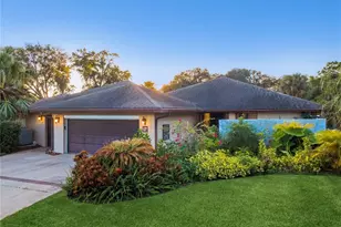 17 Huntley Ct, Haines City, FL 33844 - Photo 2