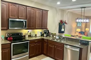 22035 Belgian Ct, Mount Dora, FL 32757 - Photo 4