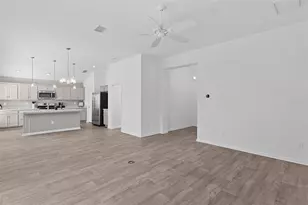 3358 Brianna Ln, The Villages, FL 32163 - Photo 16