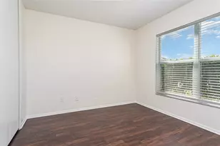 3025 Holland Dr, Orlando, FL 32825 - Photo 8