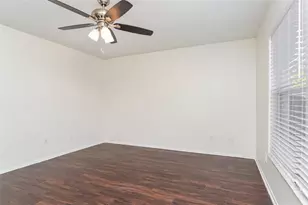 3025 Holland Dr, Orlando, FL 32825 - Photo 12