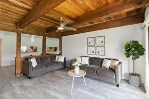 5493 Pine Creek Dr, Orlando, FL 32811 - Photo 8