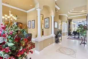 685 Whisper Woods Dr, Lakeland, FL 33813 - Photo 4