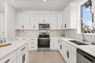 14927 Faversham Cir, Orlando, FL 32826 - Photo 12