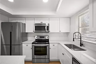 1465 Normandy Pk Dr, Clearwater, FL 33756 - Photo 4