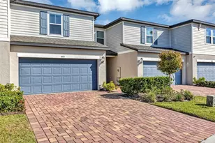 1073 Desert Candle Dr, Ocoee, FL 34761 - Photo 2