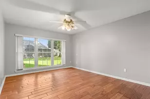 3561 Ventura Club Cir, Orlando, FL 32822 - Photo 10