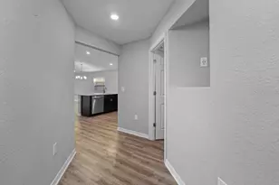 2611 Tulip Dr, Davenport, FL 33837 - Photo 4