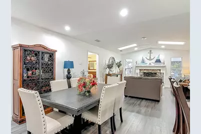 560 Saxon Boulevard, Deltona, FL 32725 - Photo 14