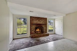 1000 SE 155th St, Summerfield, FL 34491 - Photo 6