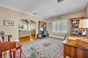 1230 Golden Ln, Orlando, FL 32804 - Photo 14