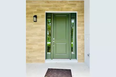 562 Kilimanjaro Drive, Kissimmee, FL 34758 - Photo 4