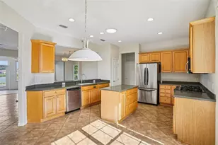 9385 SE 125th St, Summerfield, FL 34491 - Photo 10