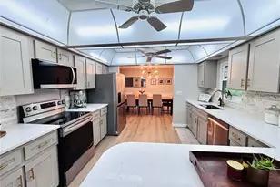 4033 13th Ave W, Bradenton, FL 34205 - Photo 10