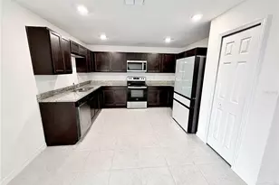 288 Towns Cir, Haines City, FL 33844 - Photo 14