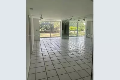 3503 Oaks Way #212, Pompano Beach, FL 33069 - Photo 6