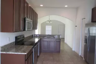 1123 Honey Blossom Dr, Orlando, FL 32824 - Photo 4