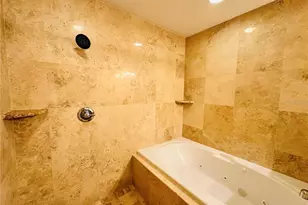 101 S Eola Dr, Orlando, FL 32801 - Photo 10