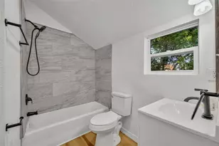 214 N New Hampshire Ave, Tavares, FL 32778 - Photo 32