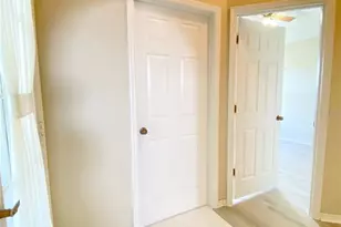 513 Hardwood Cir, Orlando, FL 32828 - Photo 16