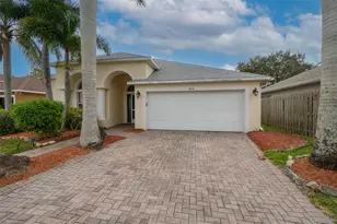 1814 Lankcashire Ct, Rockledge, FL 32955 - Photo 2