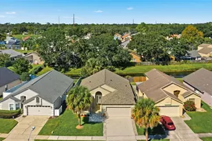 245 Lakebreeze Cir, Lake Mary, FL 32746 - Photo 10