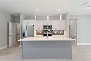 24399 SW Kingsway Cir, Arcadia, FL 34269 - Photo 14