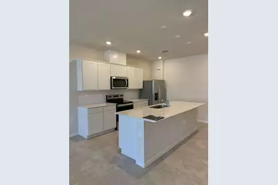 2318 Southbury Drive, Kissimmee, FL 34744 - Photo 4