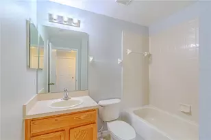 2069 Cypress Bay Blvd, Kissimmee, FL 34743 - Photo 20