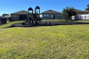 421 Disa Dr, Davenport, FL 33837 - Photo 32