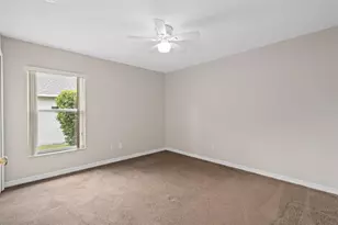 1056 Princeton Dr, Clermont, FL 34711 - Photo 20