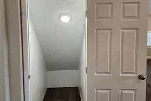 24247 Wolf Branch Rd, Sorrento, FL 32776 - Photo 10