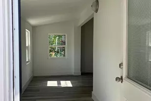 702 W Hillsboro St, Plant City, FL 33563 - Photo 2