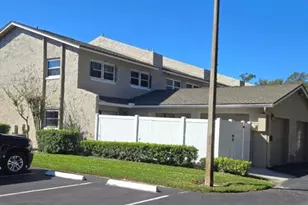 824 Town Cir, Maitland, FL 32751 - Photo 2