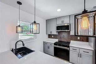 220 Domino Dr, Orlando, FL 32805 - Photo 16