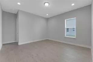 3675 Malawi Trl, Saint Cloud, FL 34772 - Photo 16