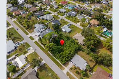 31 W Seminole Drive, Venice, FL 34293 - Photo 4