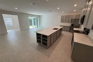 2509 Portago Ln, North Port, FL 34286 - Photo 4