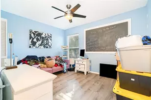 22631 Robbins Rd, Astatula, FL 34705 - Photo 14