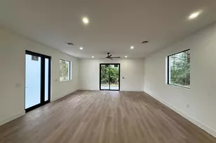 1034 Alcalde St, Lehigh Acres, FL 33974 - Photo 4