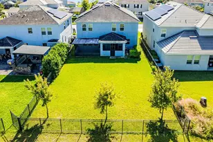 12111 Imaginary Way, Orlando, FL 32832 - Photo 18