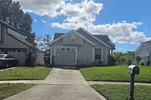 9906 Surrey Ridge Rd, Orlando, FL 32825 - Photo 2